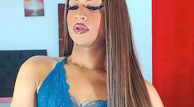 Snapshot of Valenntyna chatting on 02-06-25, 06:35 Valenntyna online show from 02-06-25, 06:35