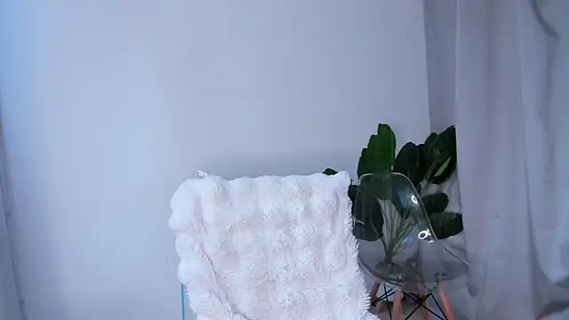 roxy pk  online show from 03-20-25, 08:19