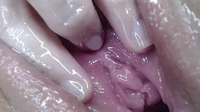 Snapshot of fisting_room chatting on 01-02-25, 12:45 fisting room online show from 01-02-25, 12:45