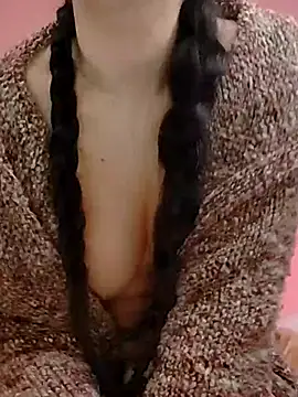 Snapshot of Amaya07 chatting on 03-05-25, 07:17 Amaya07 online show from 03-05-25, 07:17