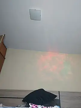 stefany miller77 online show from 02-25-26, 06:45