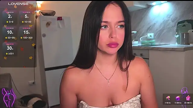 Snapshot of Megan_Nilson chatting on 01-14-25, 04:47 Megan Nilson online show from 01-14-25, 04:47