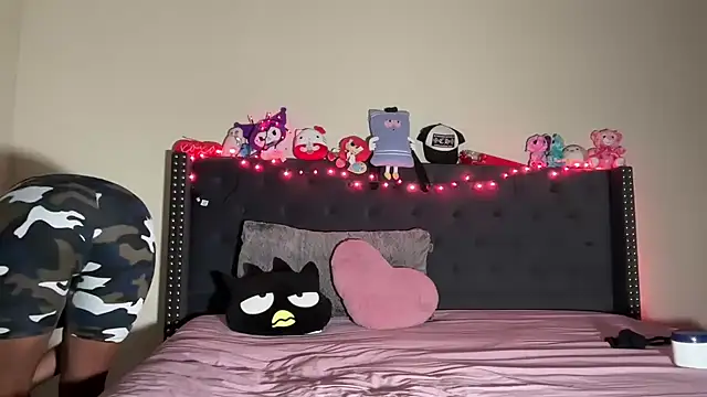 Cum2Charm online show from 10-09-25, 01:25