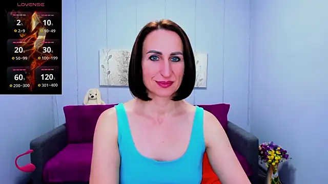 Snapshot of Nia_Smithh chatting on 12-05-24, 01:28 Nia Smithh online show from 12-05-24, 01:28