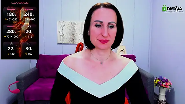 Snapshot of Nia_Smithh chatting on 03-06-25, 06:48 Nia Smithh online show from 03-06-25, 06:48