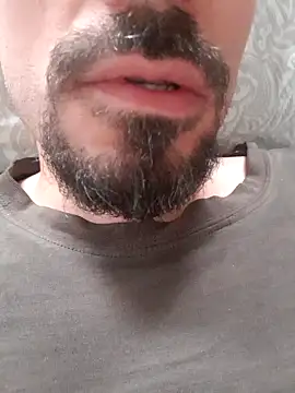 Ummfuss1 online show from 04-28-26, 12:54