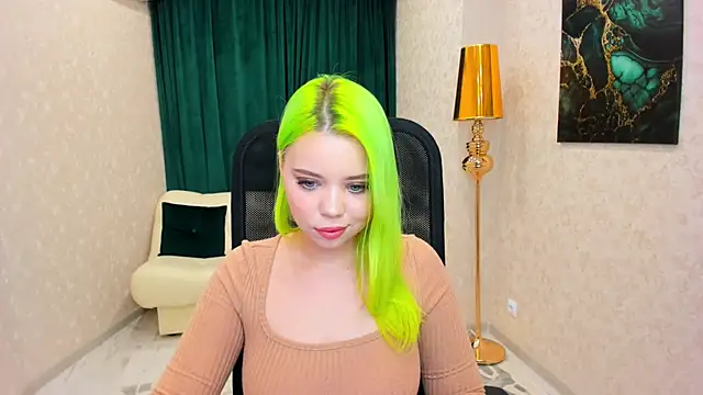 Snapshot of EnergyBunny_1 chatting on 02-14-25, 11:31 EnergyBunny 1 online show from 02-14-25, 11:31