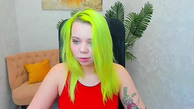 Snapshot of EnergyBunny_1 chatting on 02-18-25, 05:42 EnergyBunny 1 online show from 02-18-25, 05:42