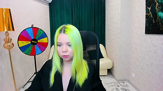 Snapshot of EnergyBunny_1 chatting on 02-22-25, 11:35 EnergyBunny 1 online show from 02-22-25, 11:35