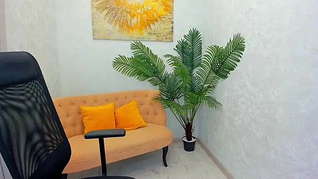 Snapshot of EnergyBunny_1 chatting on 03-05-25, 08:21 EnergyBunny 1 online show from 03-05-25, 08:21