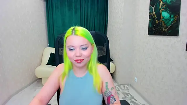 Snapshot of EnergyBunny_1 chatting on 03-22-25, 07:42 EnergyBunny 1 online show from 03-22-25, 07:42