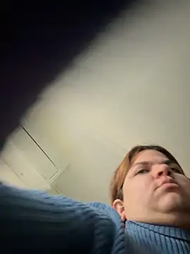 Snapshot of nurse_becky chatting on 11-18-25, 03:05 nurse becky online show from 11-18-25, 03:05