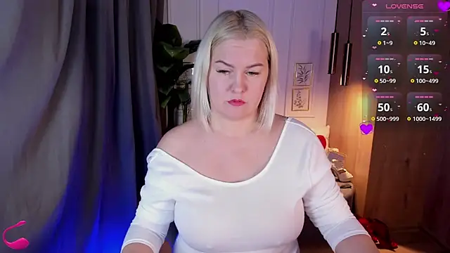 YolandaKiss online show from 02-22-25, 08:31