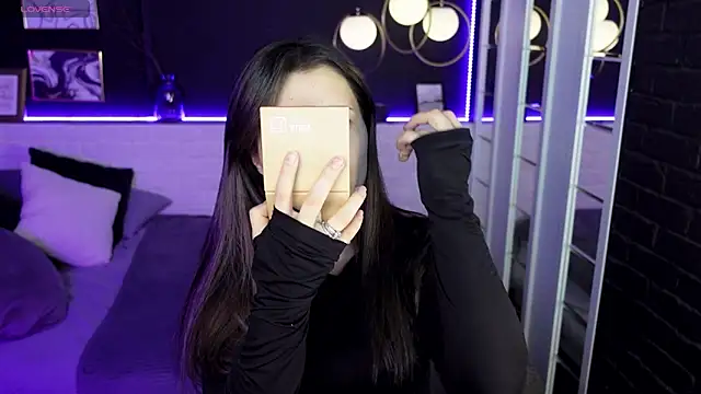 Snapshot of KylieMellow chatting on 01-29-25, 01:38 KylieMellow online show from 01-29-25, 01:38