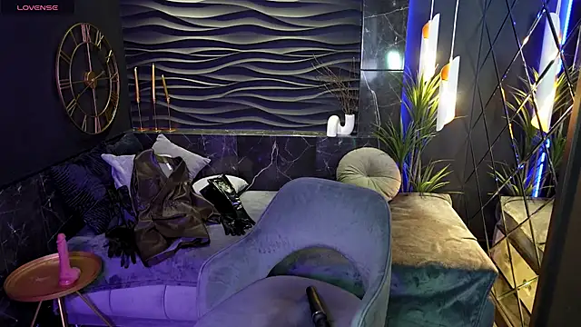 Snapshot of KylieMellow chatting on 01-31-25, 05:30 KylieMellow online show from 01-31-25, 05:30