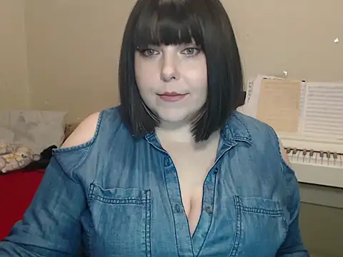 Snapshot of BettyMilla chatting on 03-19-26, 01:59 BettyMilla online show from 03-19-26, 01:59