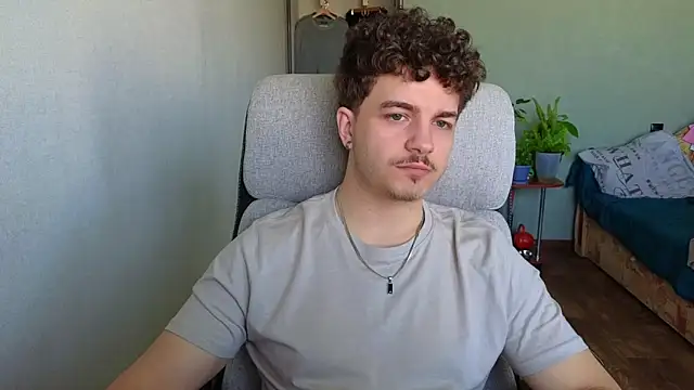 Remy Miles online show from 04-28-26, 07:02