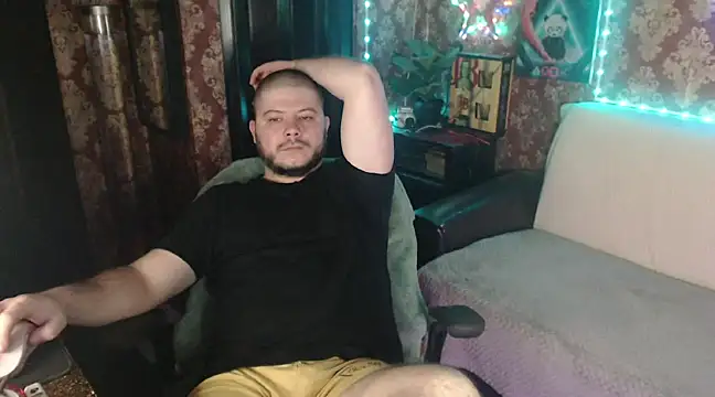 Snapshot of thor_master chatting on 03-19-25, 01:32 thor master online show from 03-19-25, 01:32