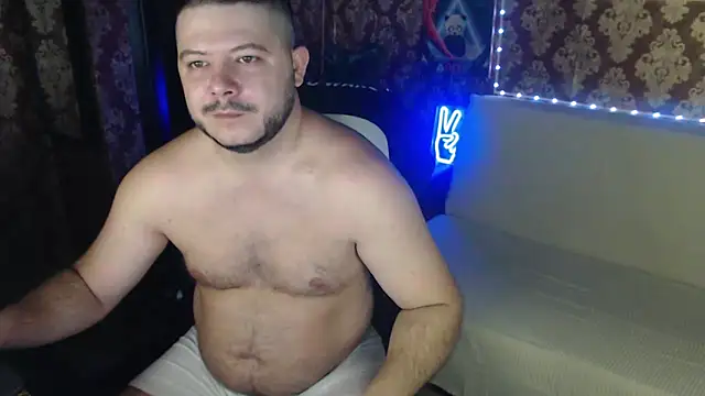 Snapshot of thor_master chatting on 09-13-25, 11:37 thor master online show from 09-13-25, 11:37