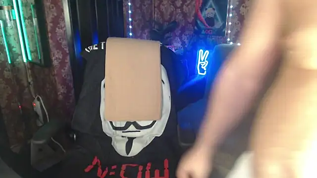 Snapshot of thor_master chatting on 10-04-25, 01:14 thor master online show from 10-04-25, 01:14