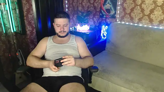 Snapshot of thor_master chatting on 10-04-25, 11:47 thor master online show from 10-04-25, 11:47