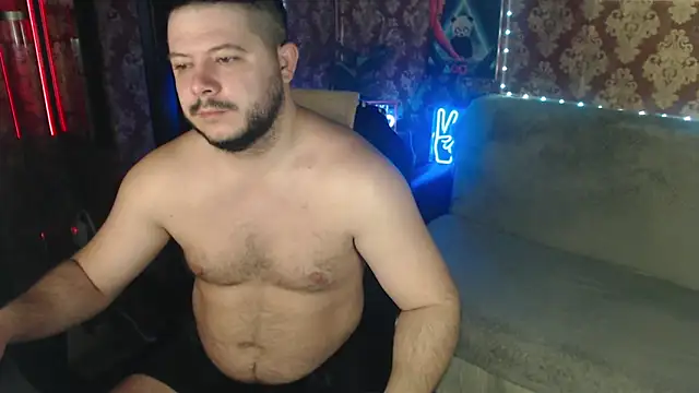 Snapshot of thor_master chatting on 10-07-25, 01:47 thor master online show from 10-07-25, 01:47