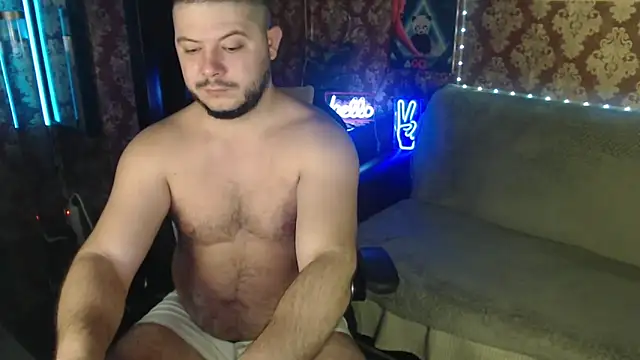 Snapshot of thor_master chatting on 10-17-25, 11:07 thor master online show from 10-17-25, 11:07