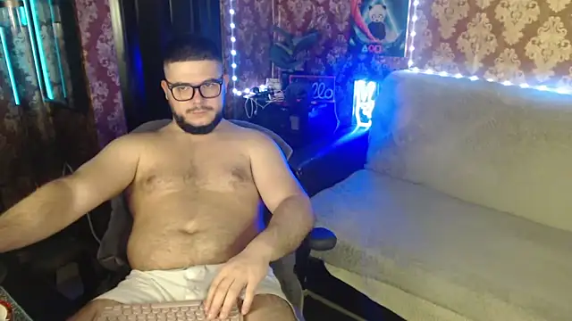 Snapshot of thor_master chatting on 11-21-25, 11:36 thor master online show from 11-21-25, 11:36