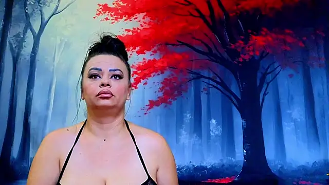 ElizabethEven online show from 10-13-25, 09:37