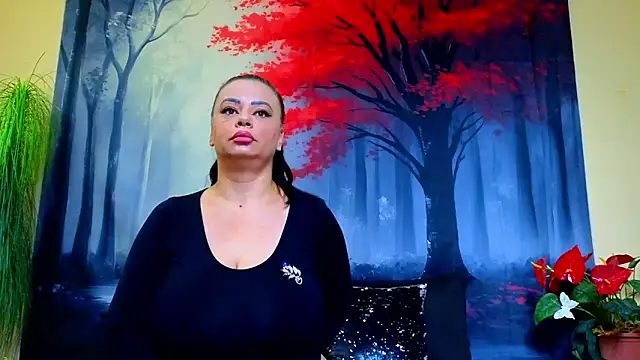 ElizabethEven online show from 10-14-25, 09:04