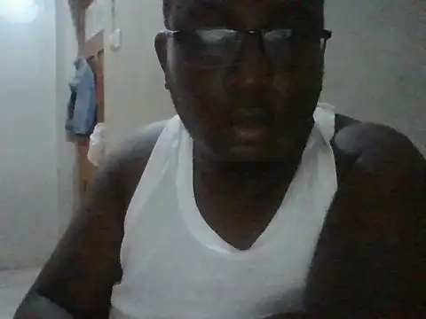 honeyswit online show from 10-10-25, 10:53