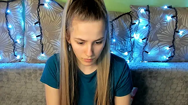 MaggieCake online show from 01-27-25, 05:14