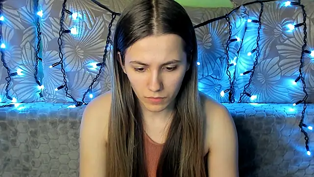 MaggieCake online show from 02-15-25, 04:58