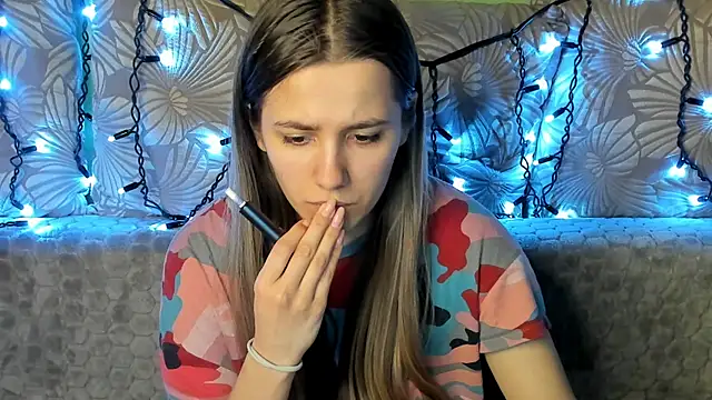 MaggieCake online show from 02-16-25, 04:53