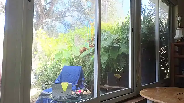 Snapshot of eliberator1777 chatting on 02-12-25, 05:58 eliberator1777 online show from 02-12-25, 05:58