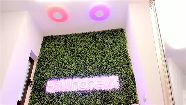 Snapshot of realhotfallingdevil chatting on 02-20-25, 12:47 realhotfallingdevil online show from 02-20-25, 12:47