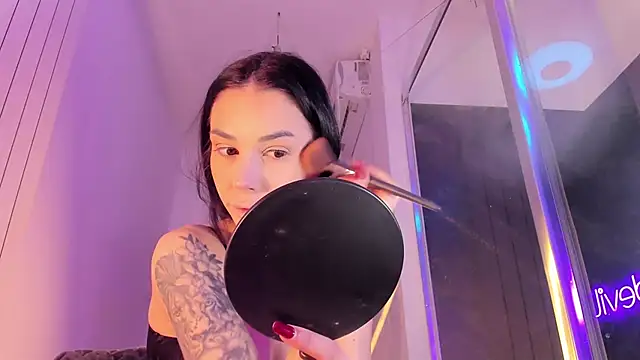 realhotfallingdevil online show from 02-19-26, 06:09