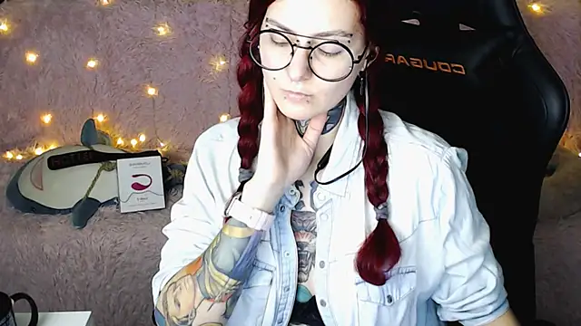 Snapshot of Ginger_Stay chatting on 03-16-25, 09:38 Ginger Stay online show from 03-16-25, 09:38