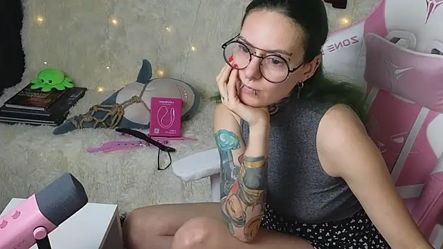 Ginger Stay online show from 01-11-26, 10:53