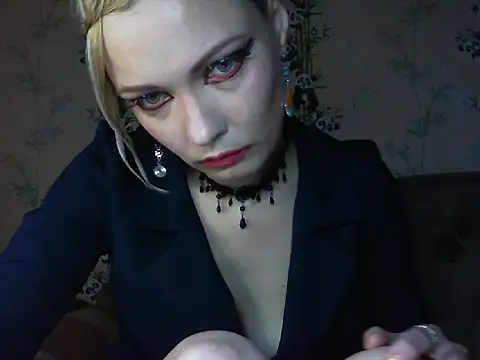 Snapshot of WildMissNiks chatting on 05-20-26, 07:36 WildMissNiks online show from 05-20-26, 07:36