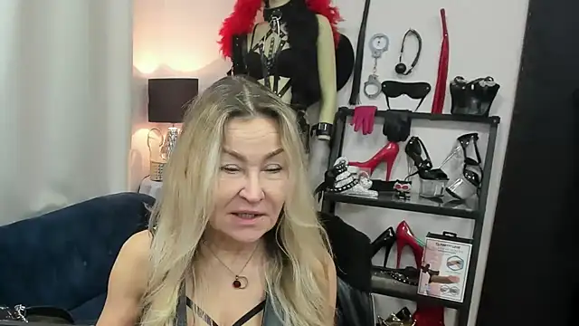 crystaLUX online show from 03-09-26, 05:11