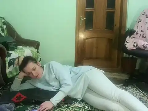 Snapshot of AngelTough20 chatting on 01-14-25, 10:02 AngelTough20 online show from 01-14-25, 10:02