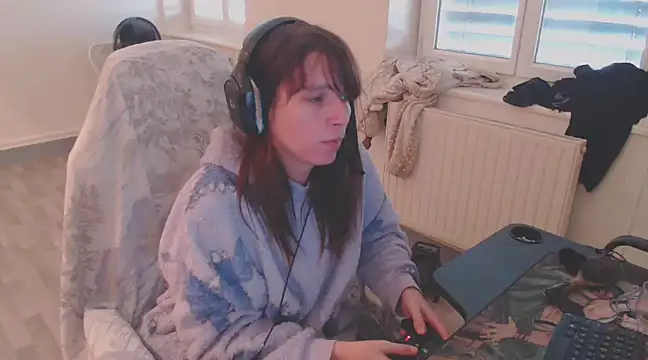 missthon0 online show from 12-16-24, 11:44