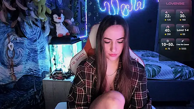 Snapshot of Selbi_Paine chatting on 05-22-26, 02:51 Selbi Paine online show from 05-22-26, 02:51