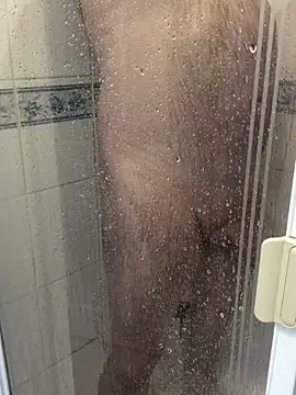 Snapshot of Free2cum4u chatting on 01-25-25, 11:02 Free2cum4u online show from 01-25-25, 11:02