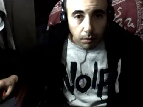 Snapshot of big_heart chatting on 01-10-25, 02:04 big heart online show from 01-10-25, 02:04