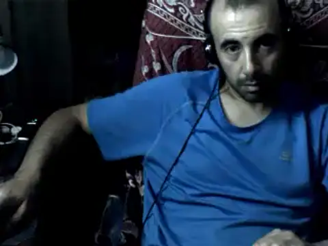 Snapshot of big_heart chatting on 09-22-25, 08:55 big heart online show from 09-22-25, 08:55