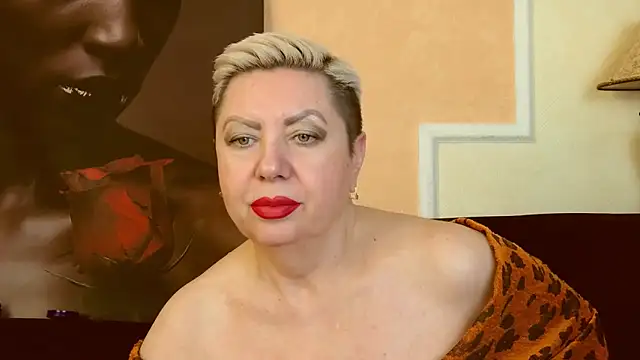 Snapshot of LadyPosh chatting on 01-31-25, 05:30 LadyPosh online show from 01-31-25, 05:30