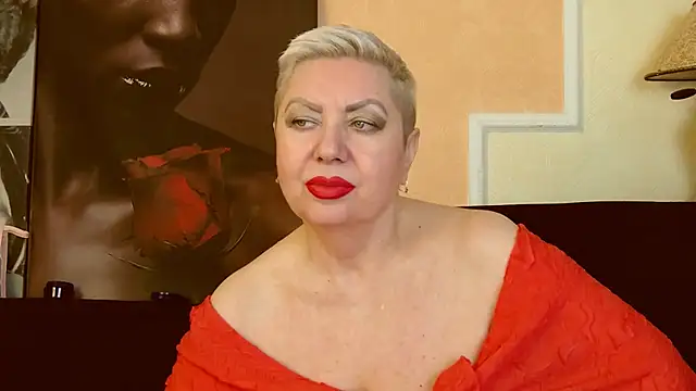 Snapshot of LadyPosh chatting on 02-12-25, 04:54 LadyPosh online show from 02-12-25, 04:54