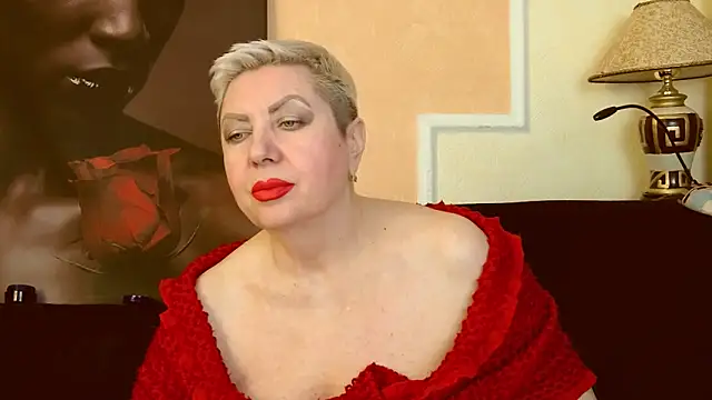 Snapshot of LadyPosh chatting on 02-21-25, 09:54 LadyPosh online show from 02-21-25, 09:54